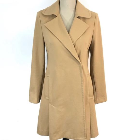 CAbi Jackets & Blazers - Cabi #3037 Tan Casablanca Trench Coat